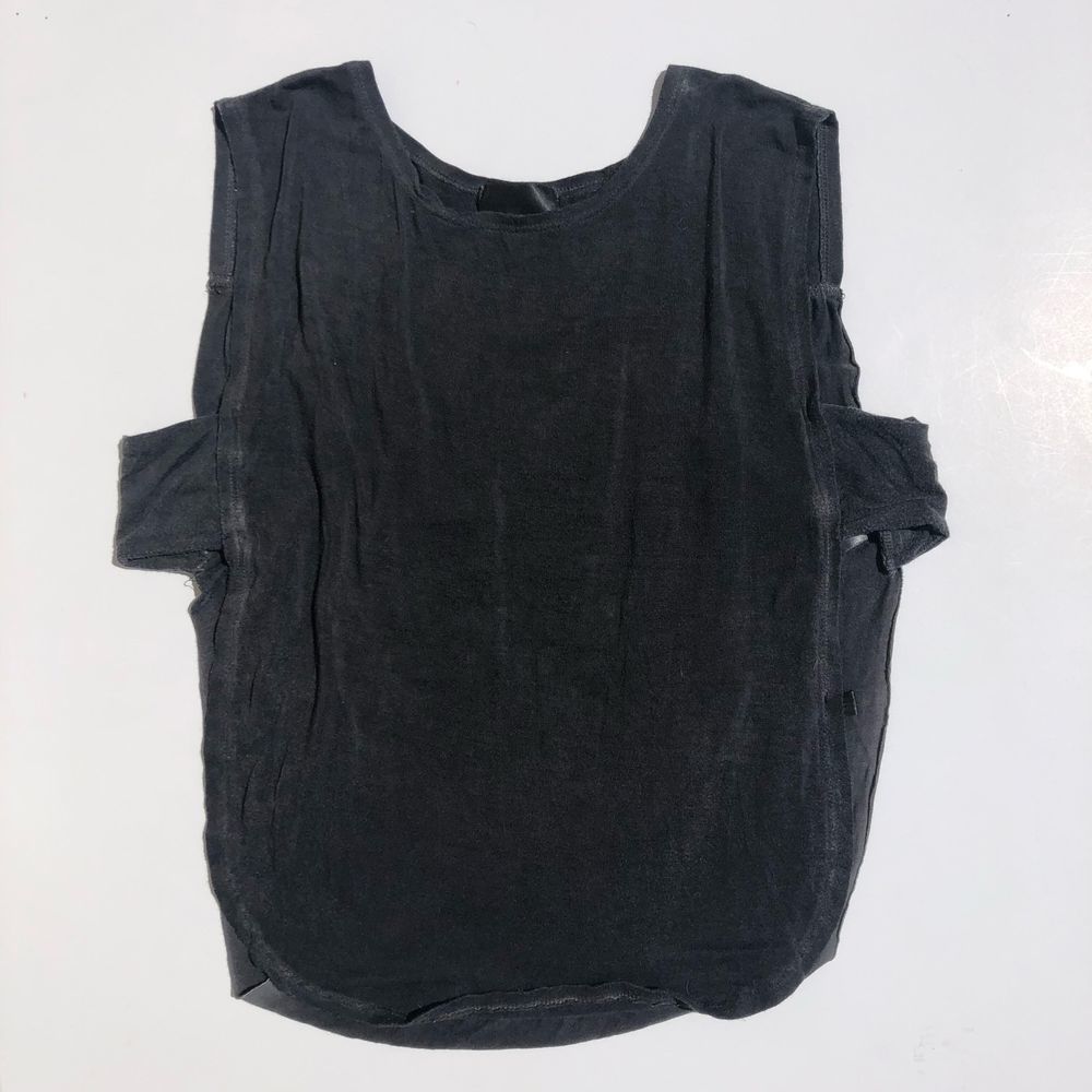 NYTT Slinky Sexy Top w/ Open Sides, Size 0